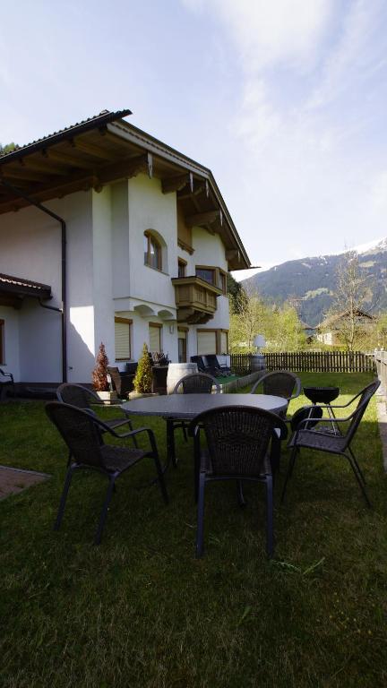 Haus Peter Schiestl Leilighet Zell am Ziller Eksteriør bilde